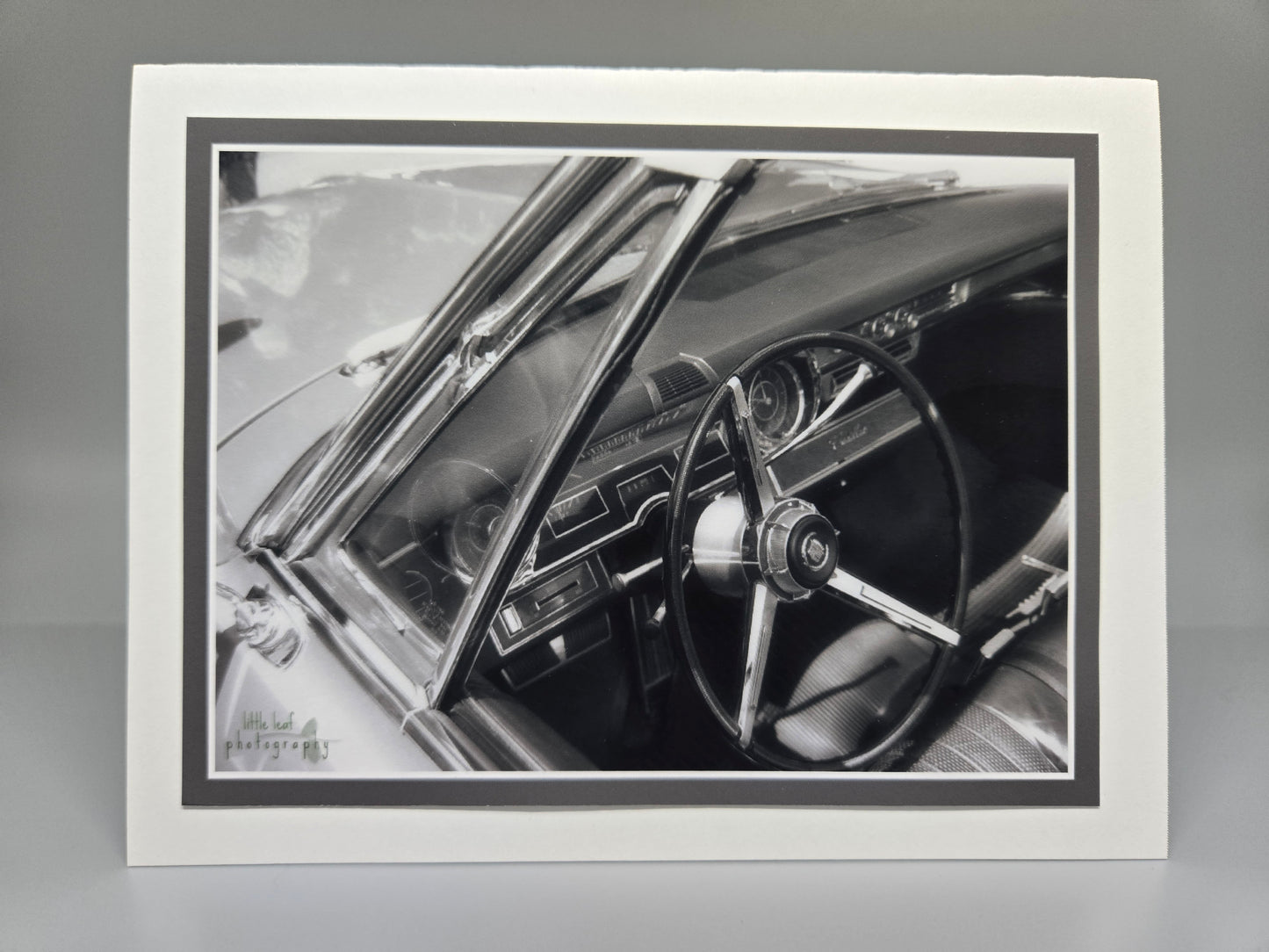 Classic Drive - Black & White